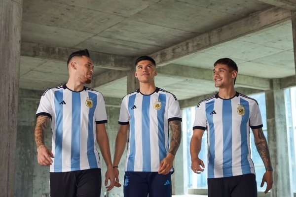 Coppa del mondo 2022 Maglia Argentina Di María 11 Divisa Prima